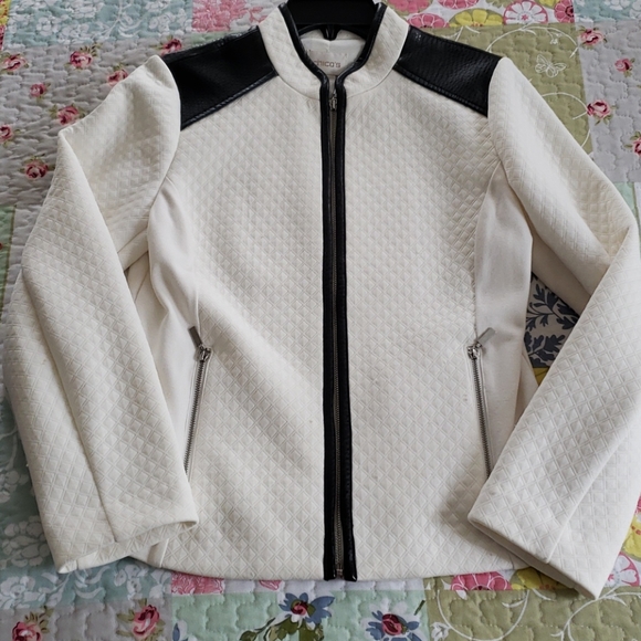 Chico's Jacket - Picture 1 of 1